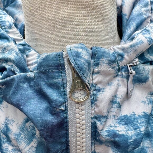 Lululemon Miss Misty Packable  Jacket • Size 10 • Misty Blue - Picture 7 of 10